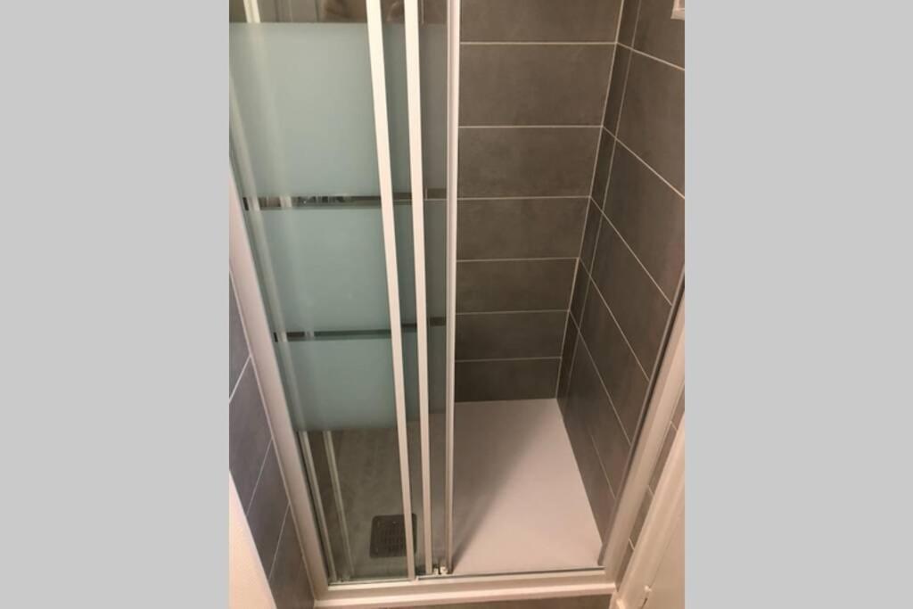 New Kontez - Refait A Neuf, 2Ch, Appt 55M2 Moderne Et Confortable Breszt Kültér fotó